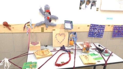 חוטים וקשרים - תערוכה.jpg